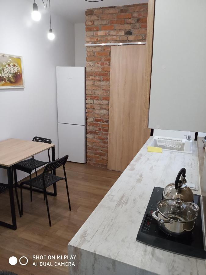 Gogol 14 Апартаменти В Історичному Центрі Міста Ujhorod Exterior foto